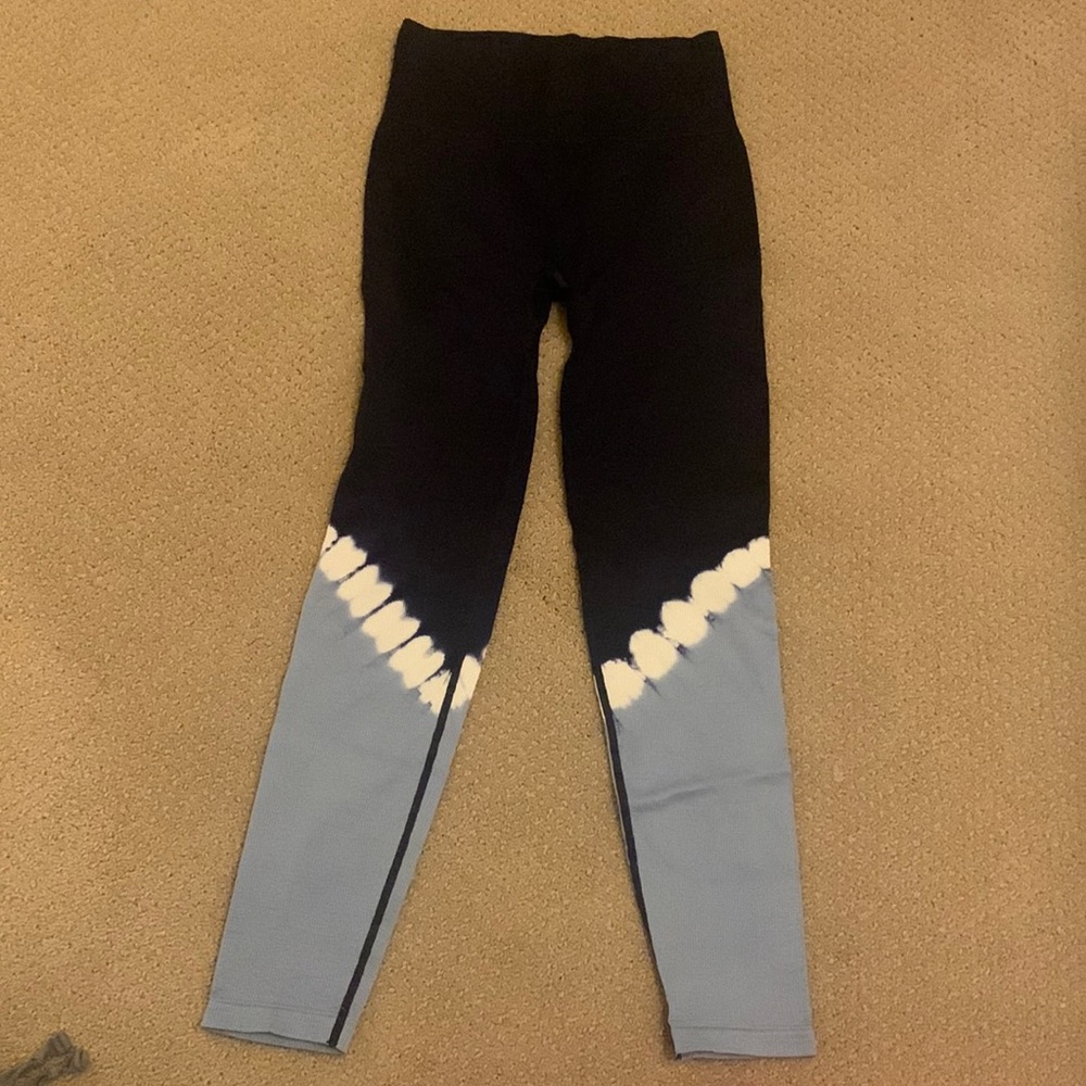 PINK tiedye leggings